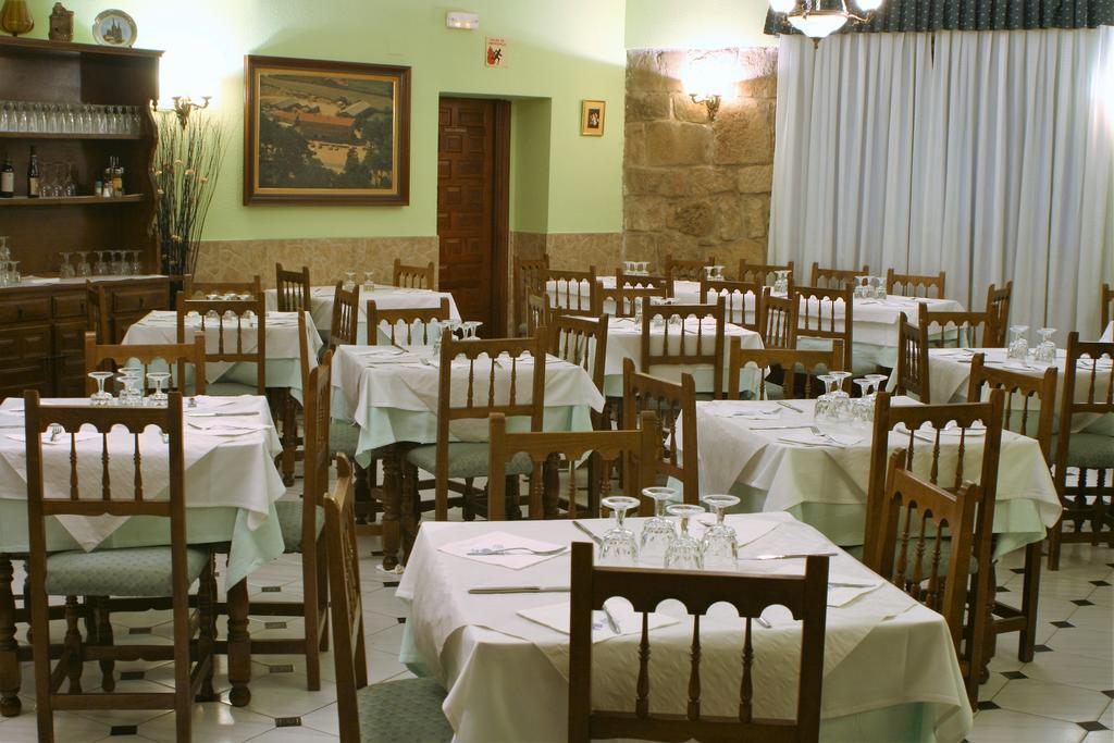 Hostal Visontium Vinuesa Oda fotoğraf